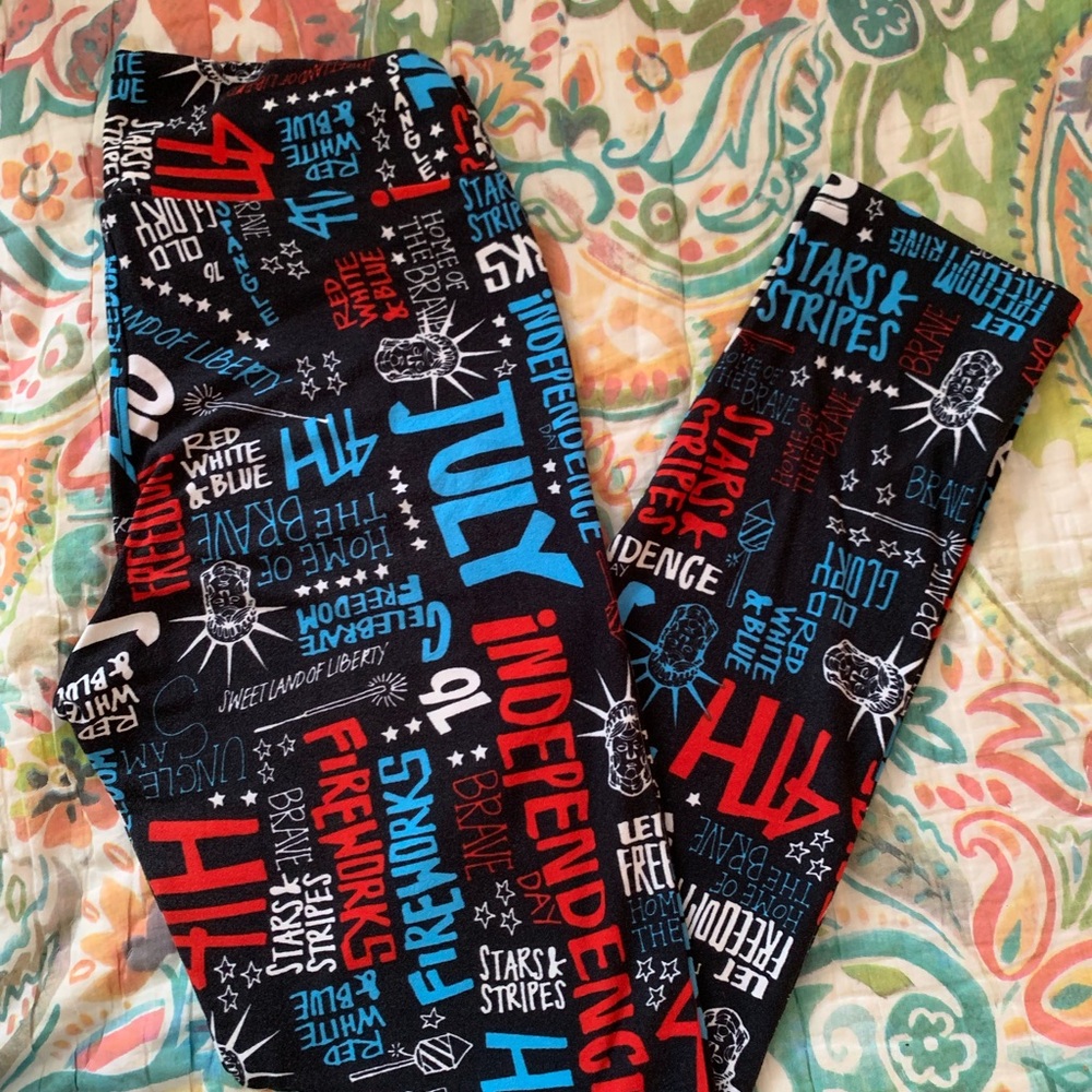 LuLaRoe patriotic leggings